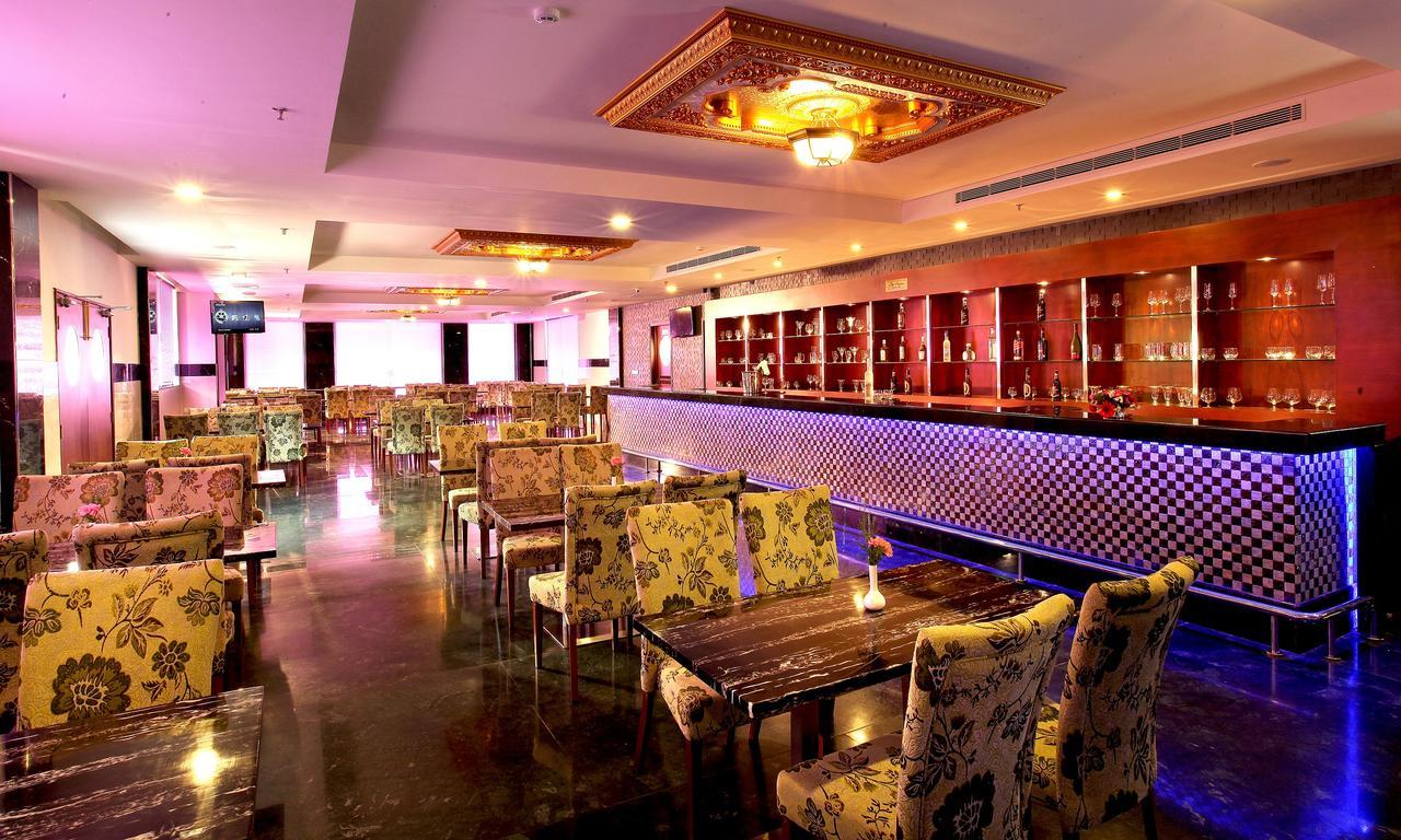 Lake Palace Trivandrum Vettutura Luaran gambar