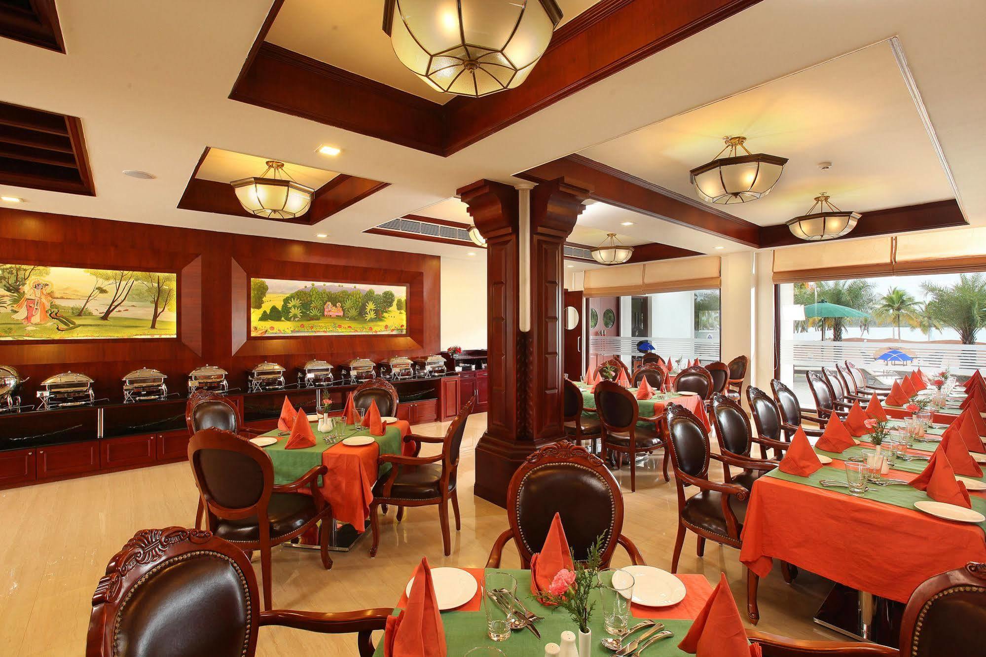 Lake Palace Trivandrum Vettutura Luaran gambar